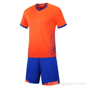 Aangepaste goedkope voetbaluniformen voetbalshirt voor teams